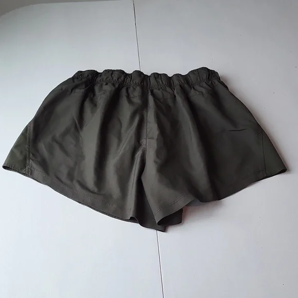 Athletic Works Women’s Green Athletic Shorts with 2 side pockets Size L (12-14) - Picture 5 of 8